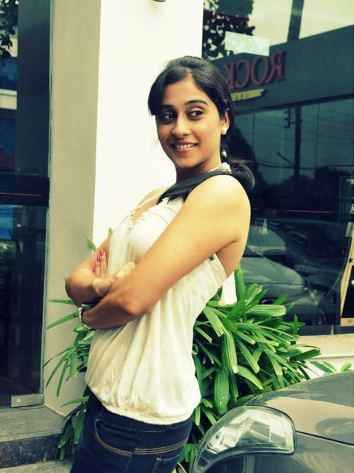 Regina Cassandra Unseen Photos