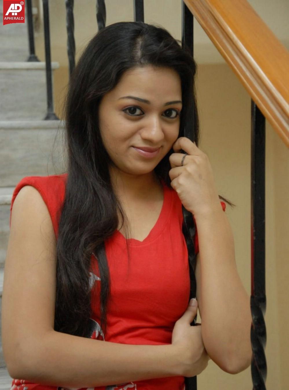 Reshma New Pics