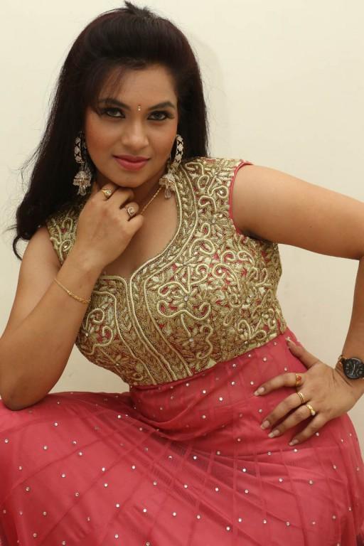 Revathi Chowdary Latest Stills