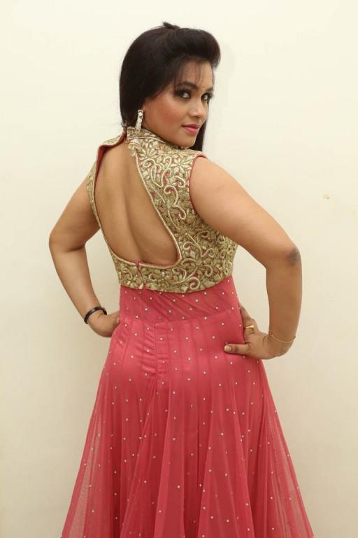 Revathi Chowdary Latest Stills