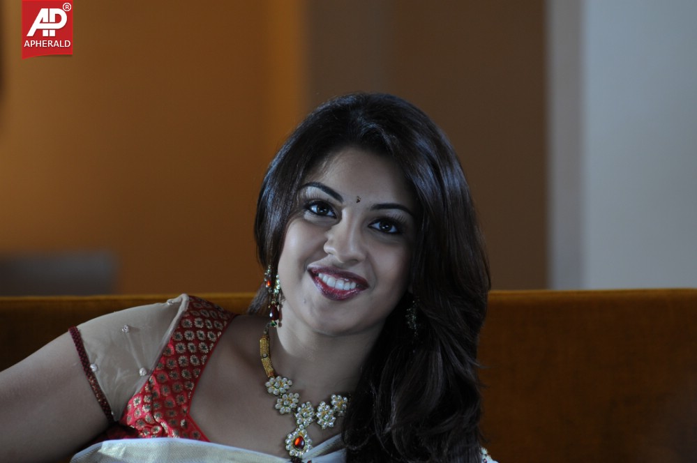 Richa Gangopadhyay in Saree Images