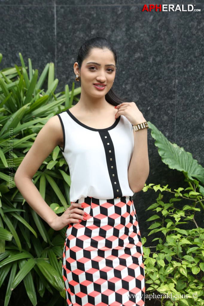Richa Panai New Photos
