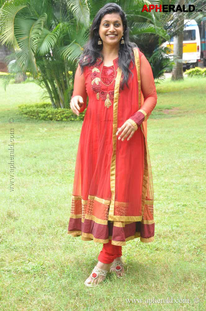 Roja letest Photos