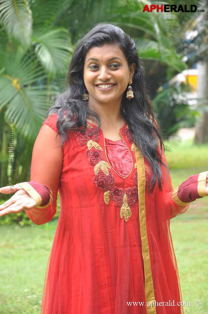 Roja letest Photos