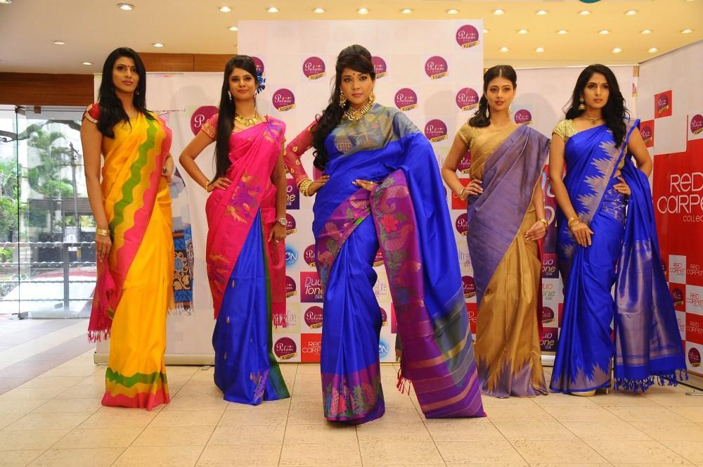 Sakshi Agarwal New Saree Stills