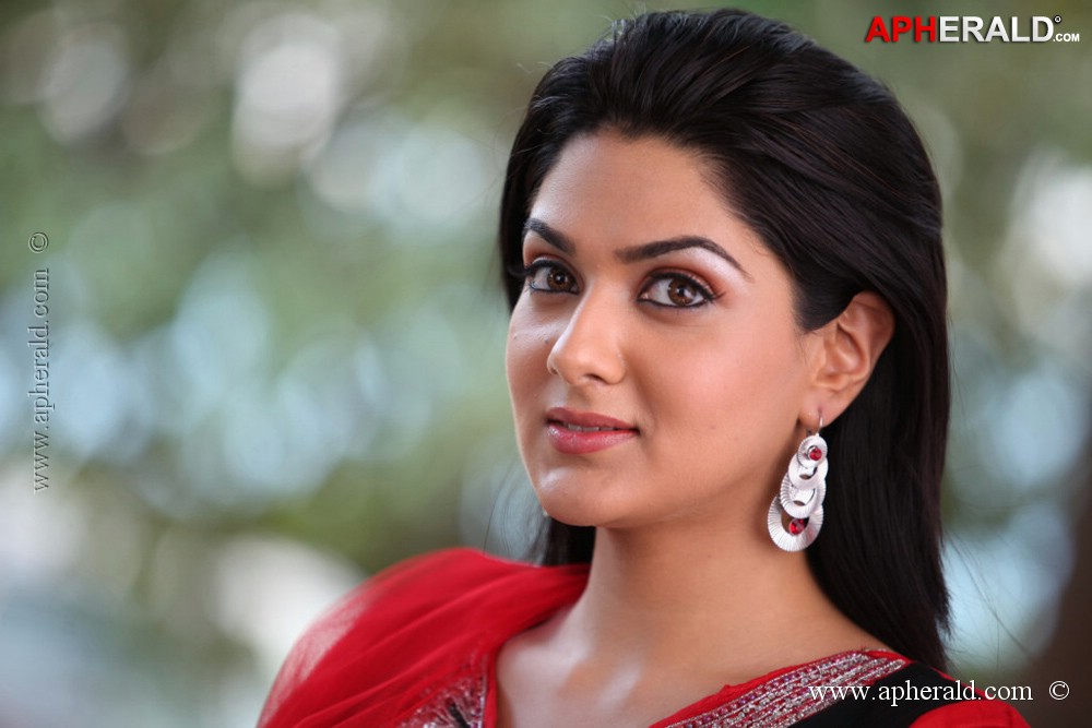Sakshi Choudary New Stills