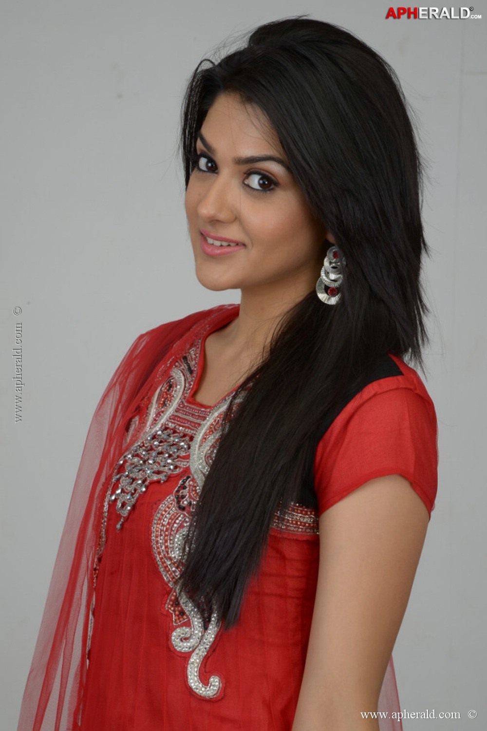 Sakshi Choudary New Stills