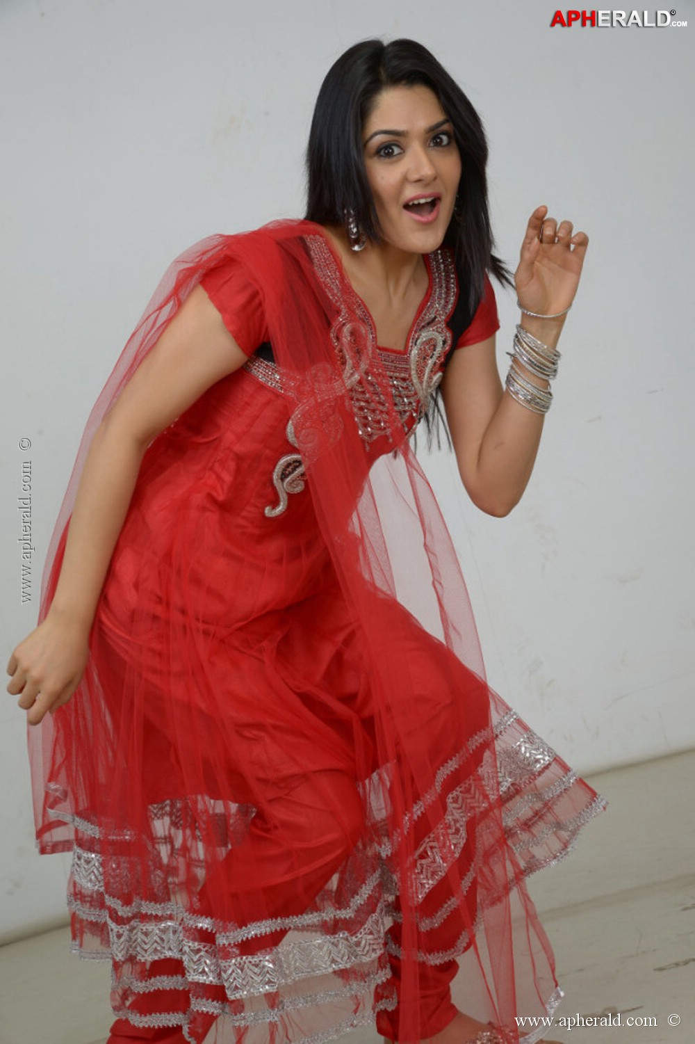 Sakshi Choudary New Stills