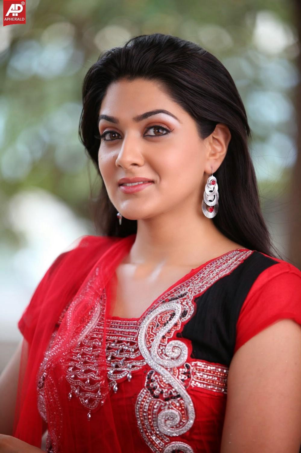 Sakshi Chowdary Gorgeous Stills