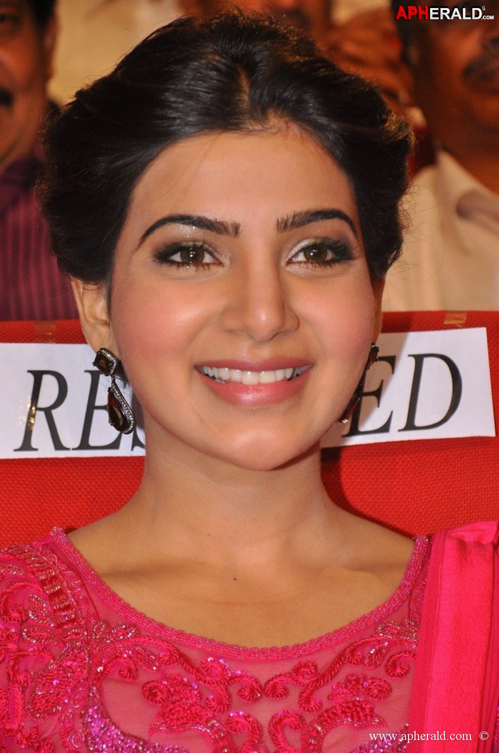 Samantha at Autonagar Surya Audio Function