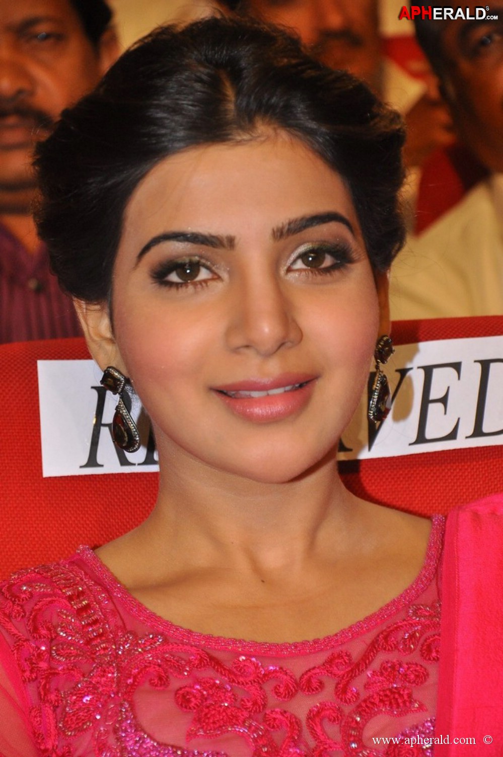 Samantha at Autonagar Surya Audio Function
