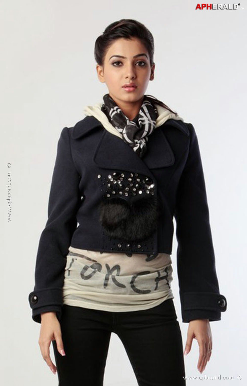 Samantha New Cute Stills