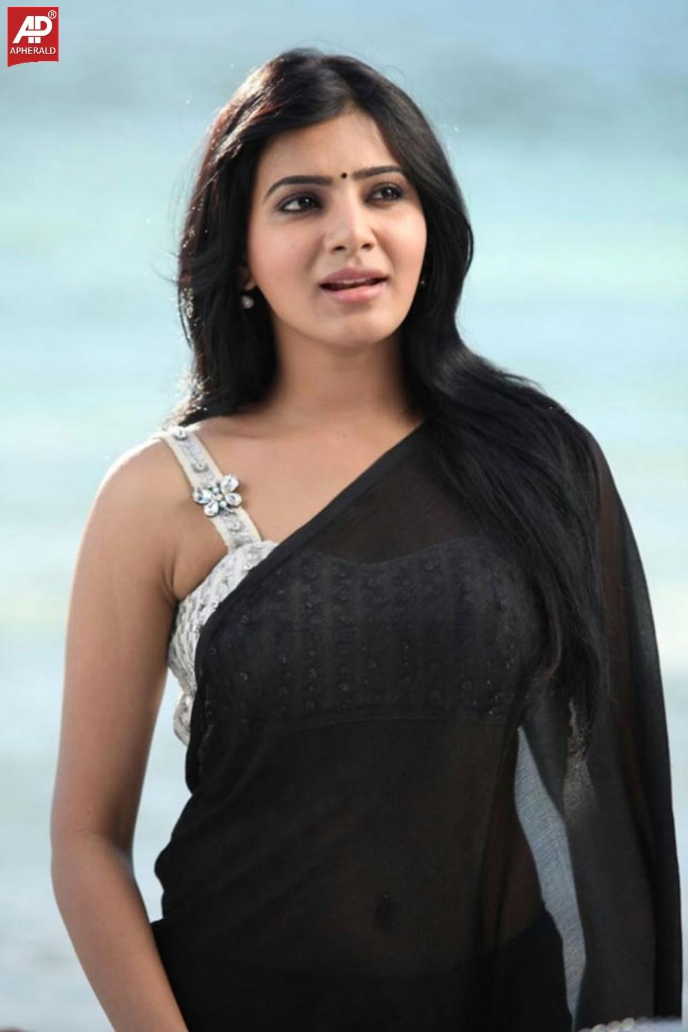 Samantha Transparent Saree Photos