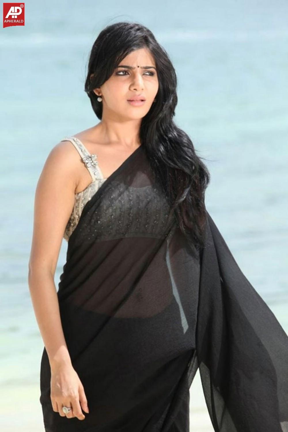 Samantha Transparent Saree Photos