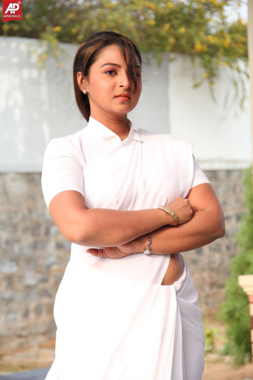 Samvritha Sunil Latest Images