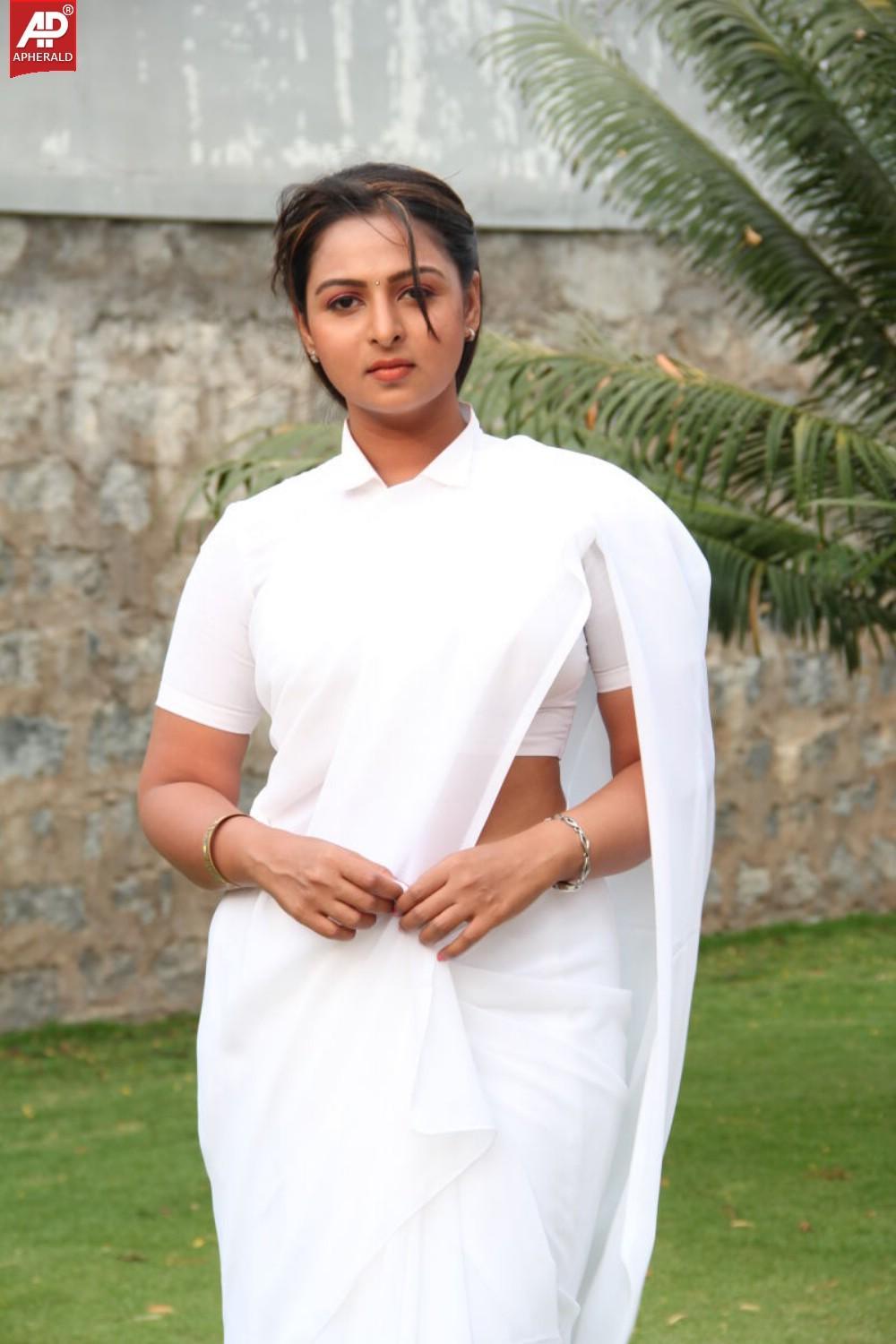 Samvritha Sunil Latest Images