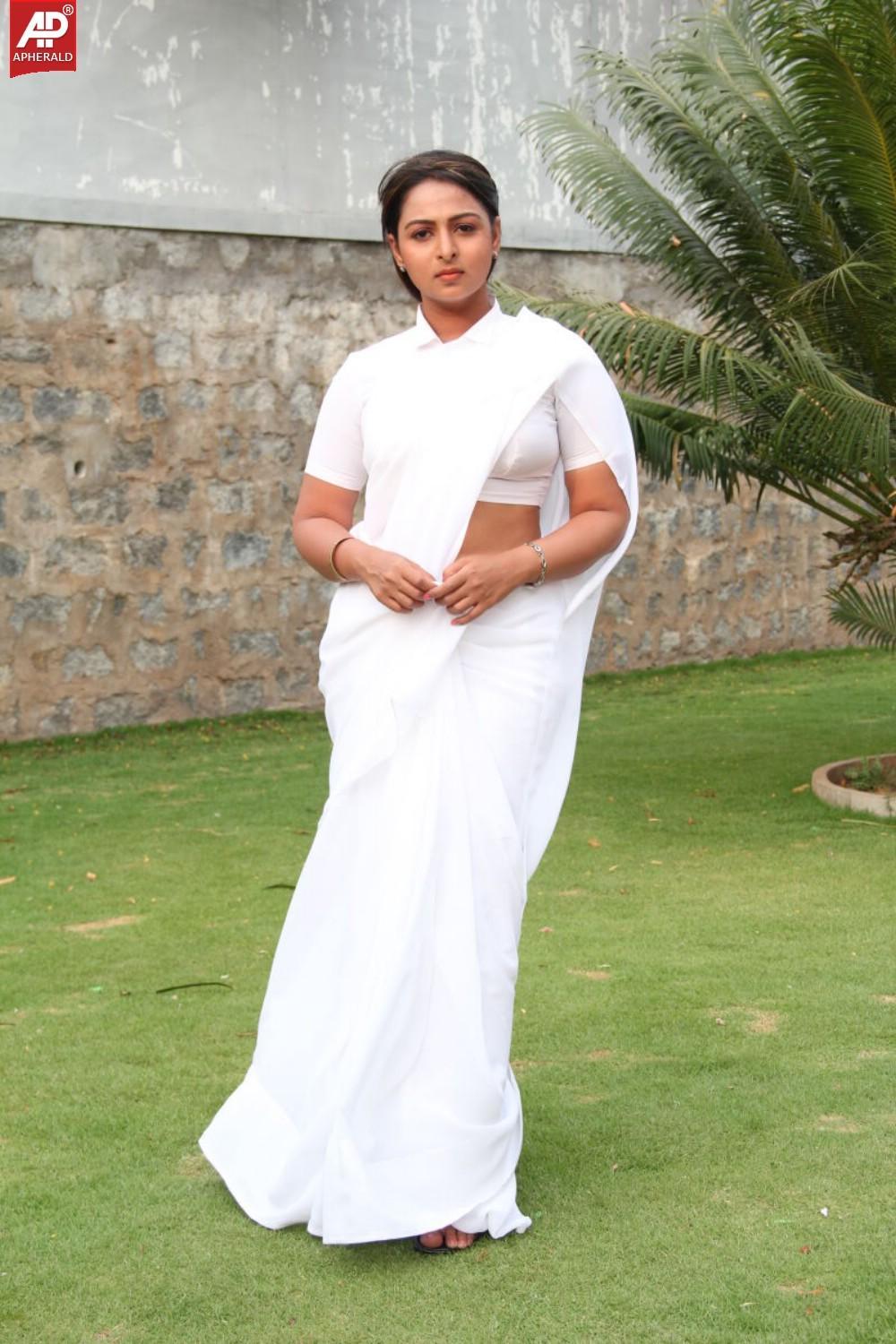 Samvritha Sunil Latest Images