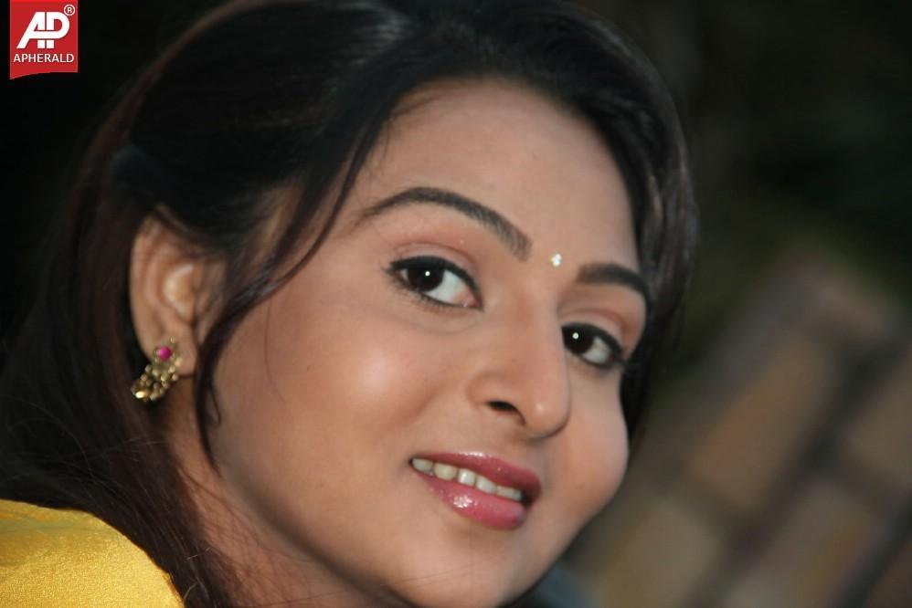 Samvritha Sunil Latest Images