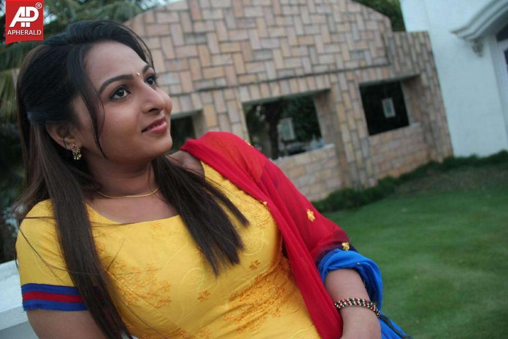 Samvritha Sunil Latest Images