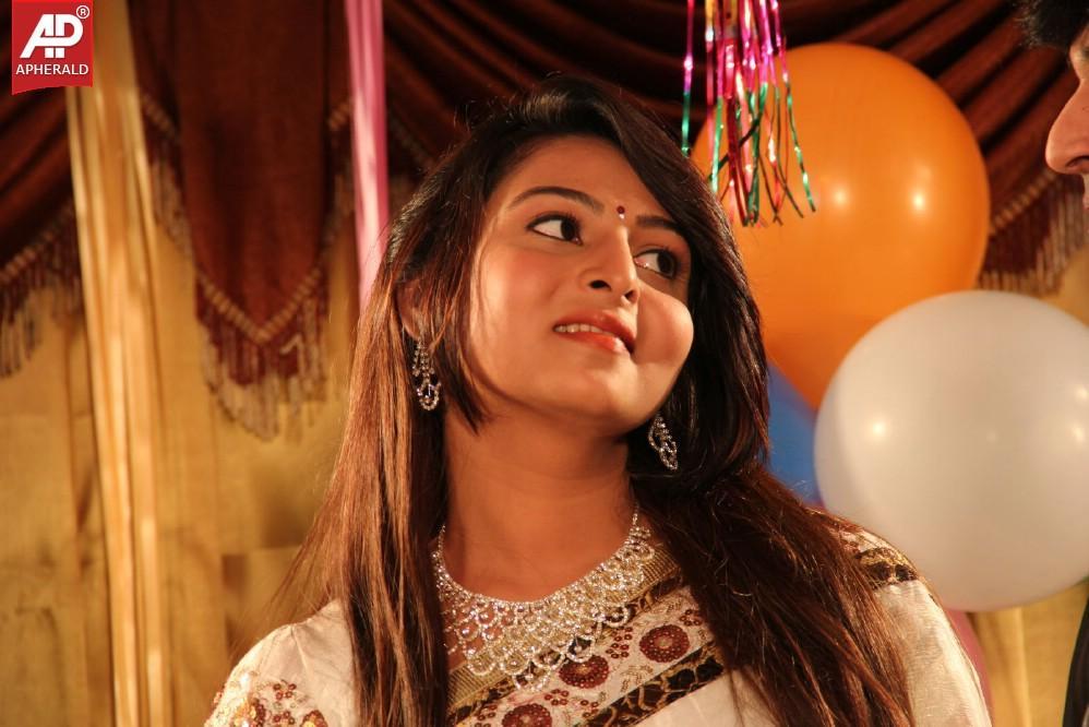 Samvritha Sunil Latest Images