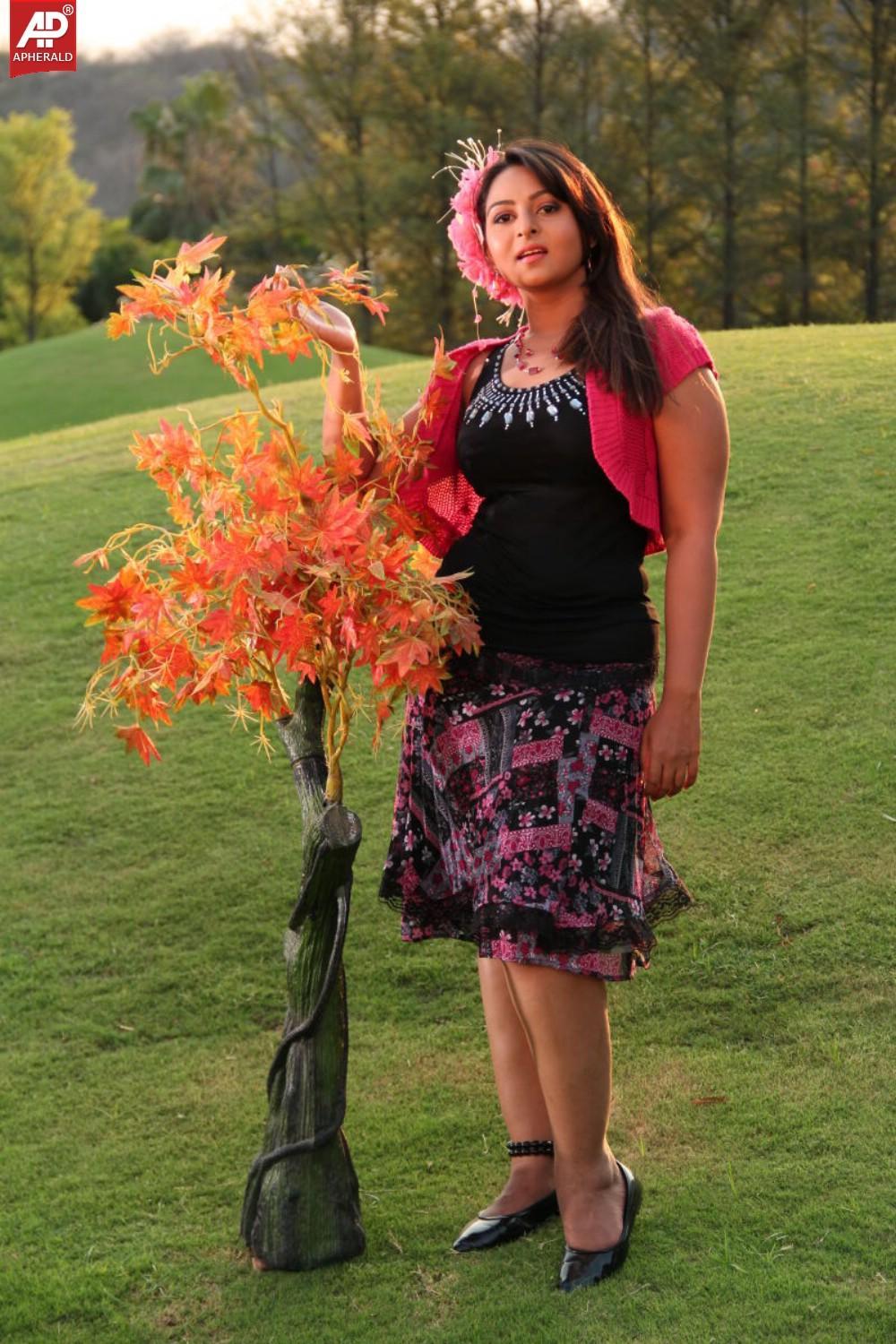 Samvritha Sunil Latest Images