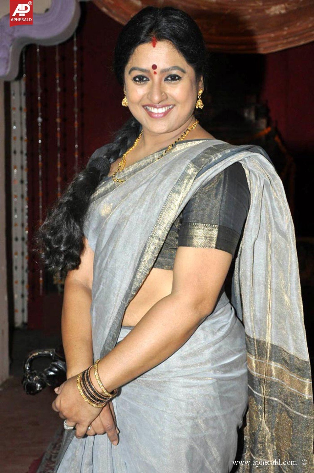 Sana Aunty Photos