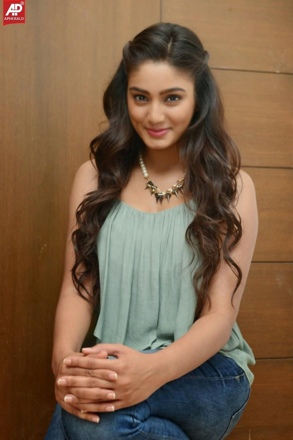 Sana Maqbool Latest Stills