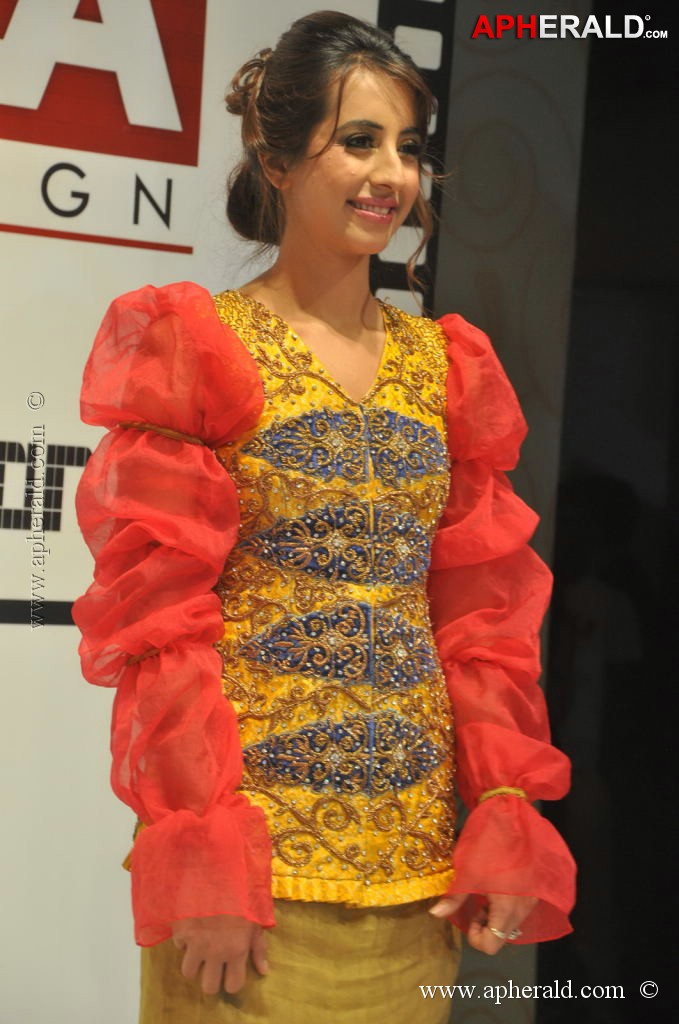 Sanjjanaa at Hyderabad Fashion Week