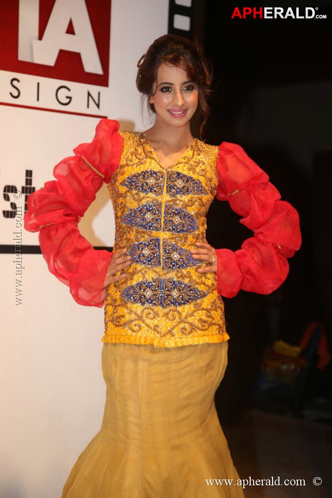 Sanjjanaa at Hyderabad Fashion Week