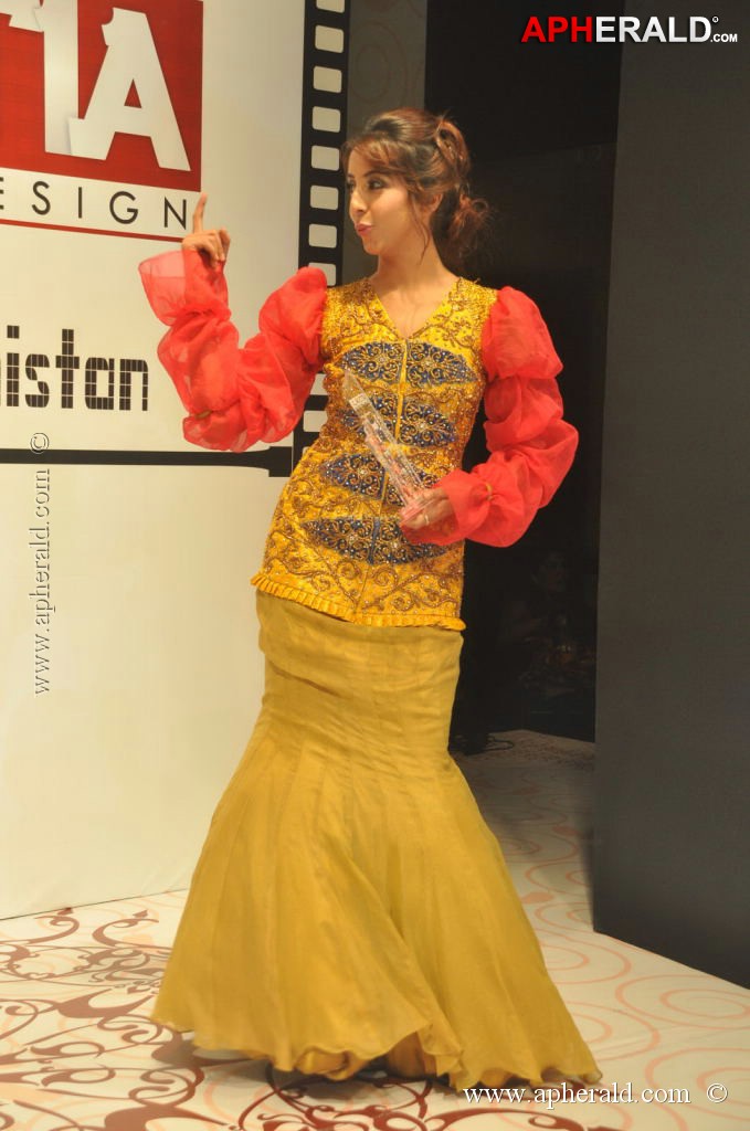 Sanjjanaa at Hyderabad Fashion Week