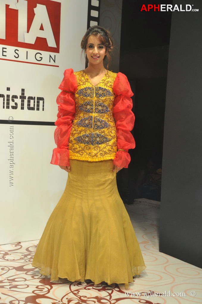 Sanjjanaa at Hyderabad Fashion Week