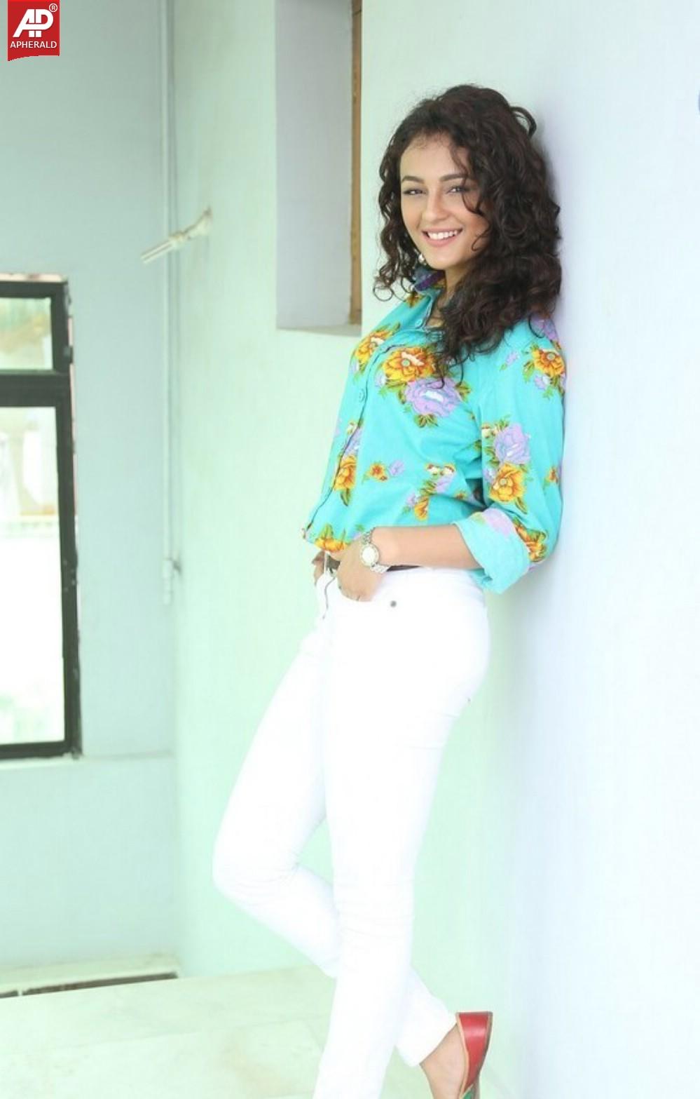 Seerat Kapoor Beautiful Photoshoot