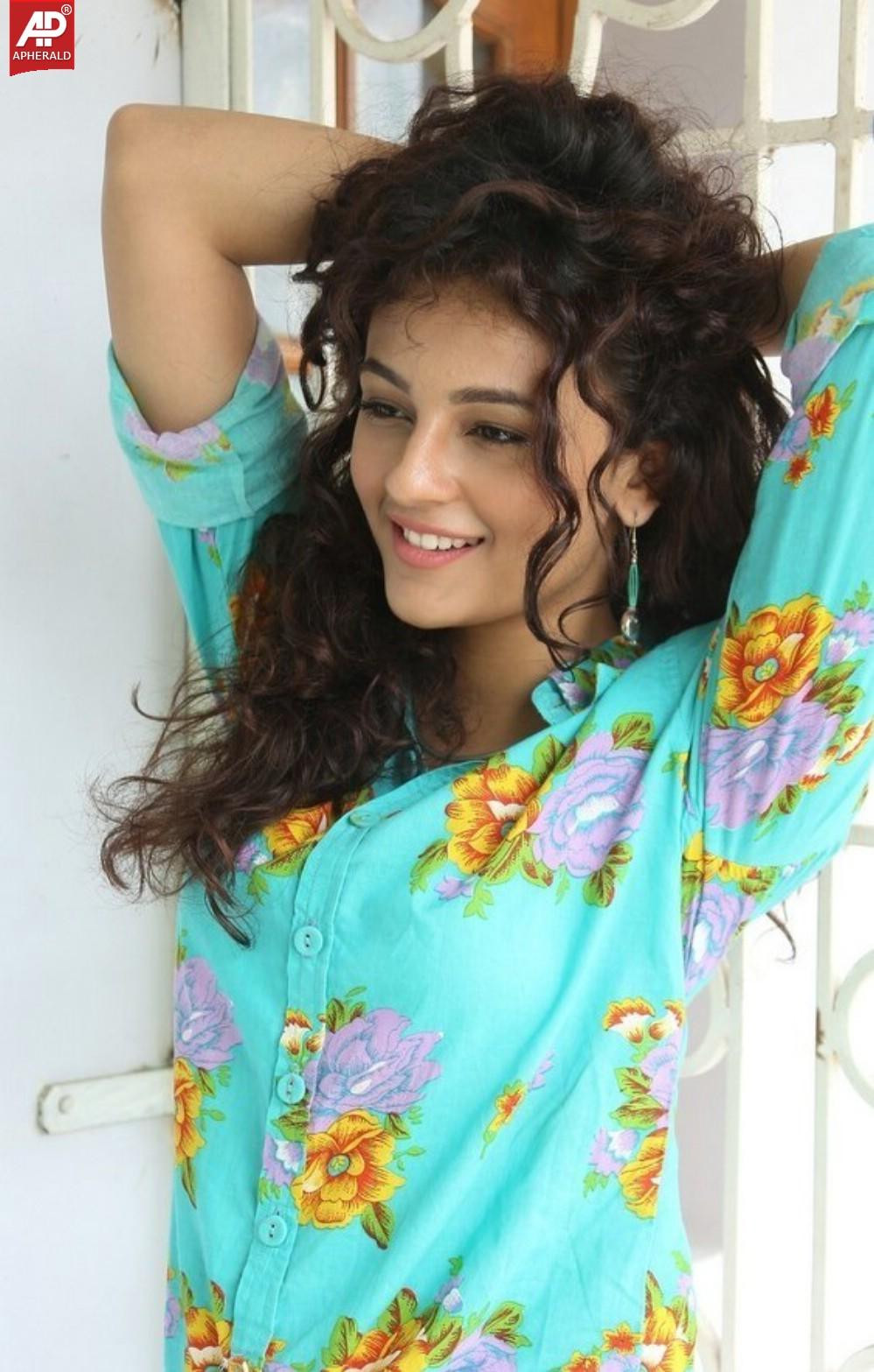 Seerat Kapoor Beautiful Photoshoot