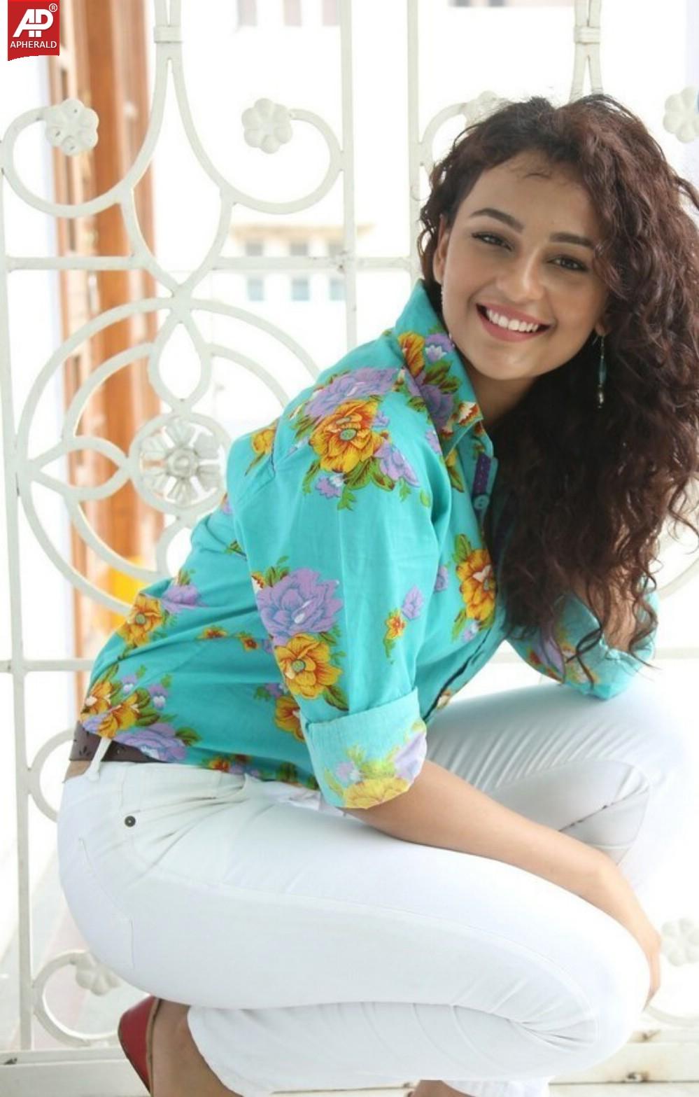 Seerat Kapoor Beautiful Photoshoot
