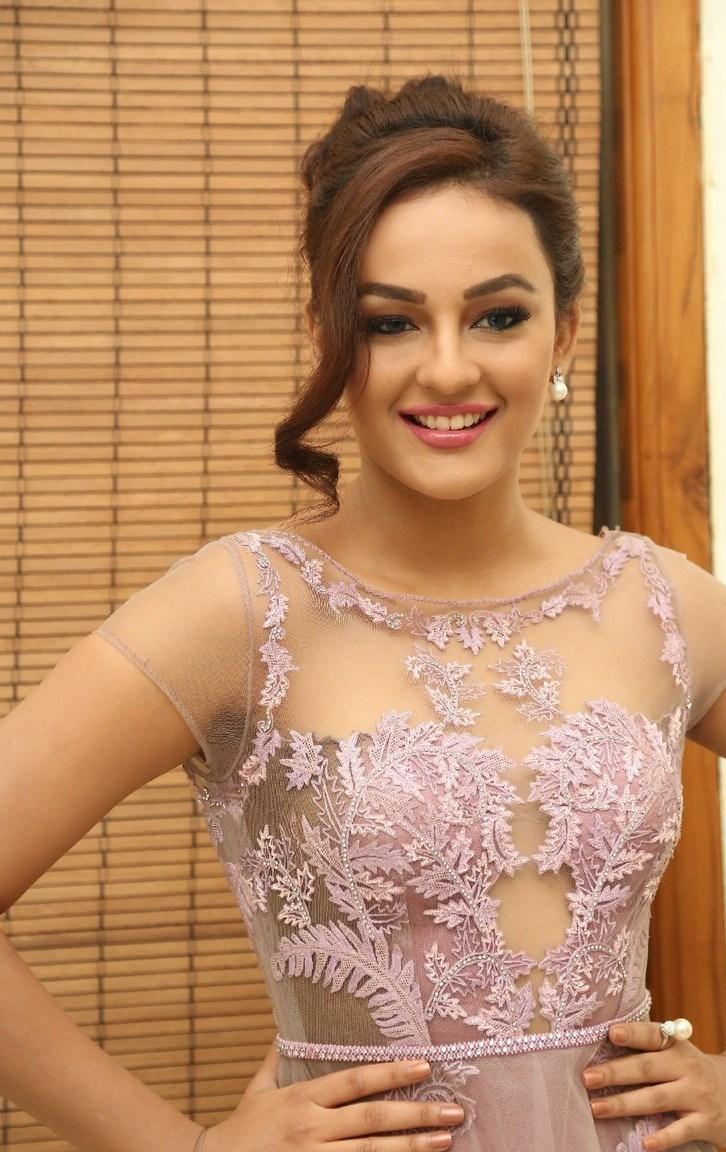 Seerat Kapoor Latest Photos
