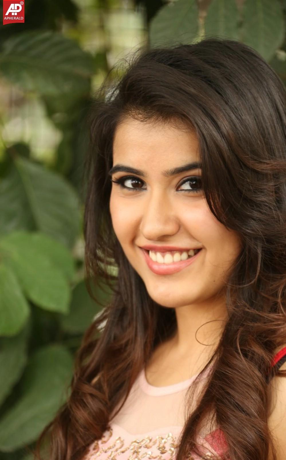 Sheena Bajaj New Photoshoot