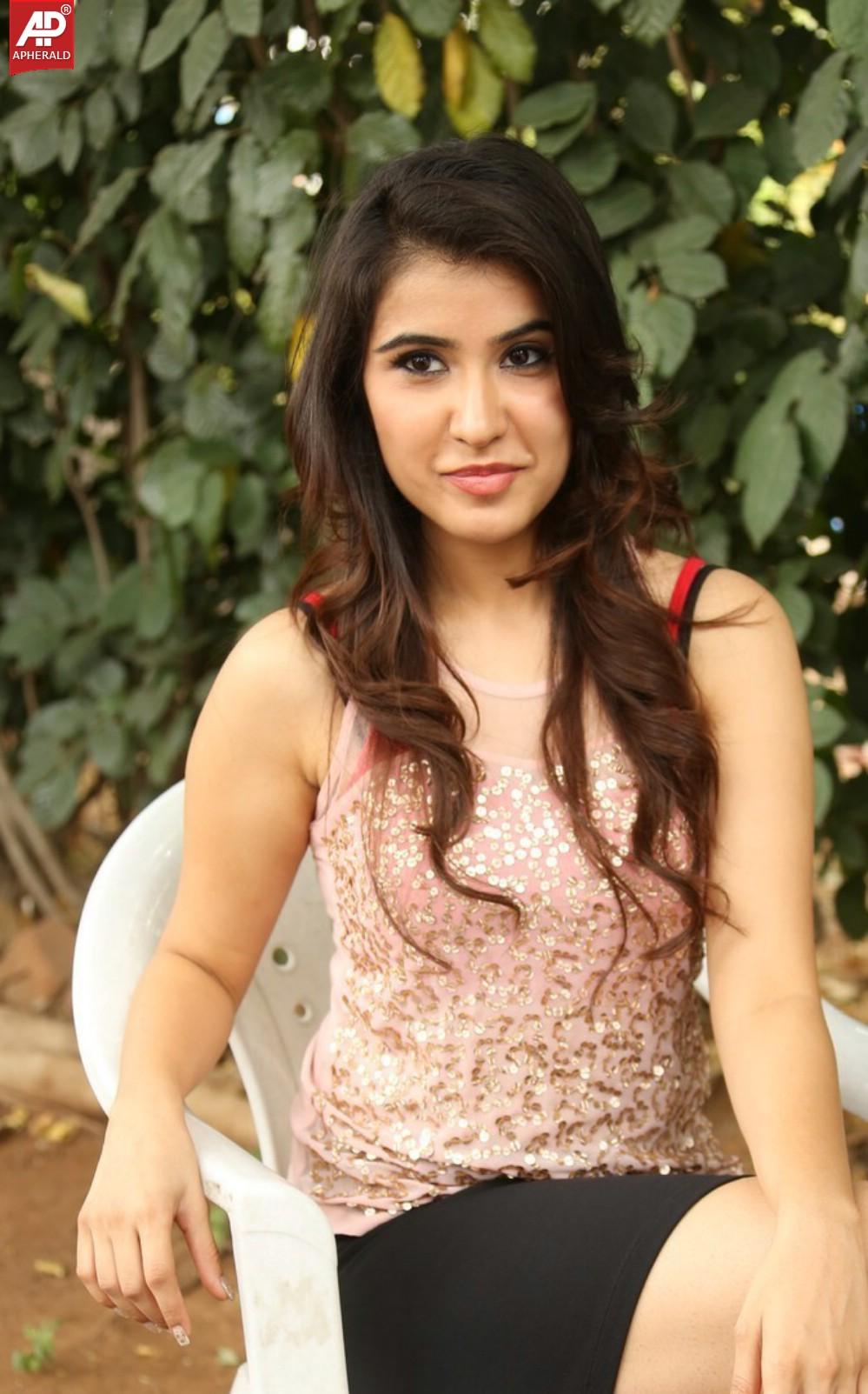 Sheena Bajaj New Photoshoot