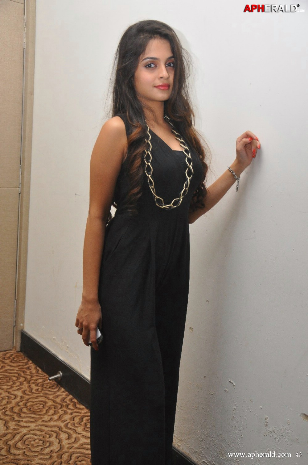 Sheena Shahabadi Latest Images