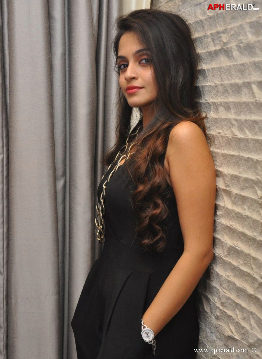 Sheena Shahabadi Latest Photos
