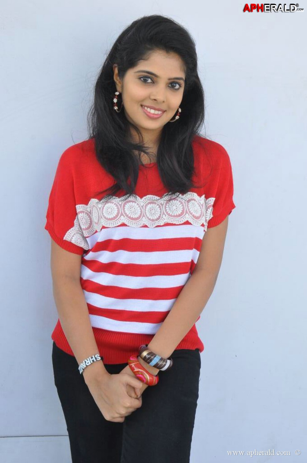 Shravya New Pics