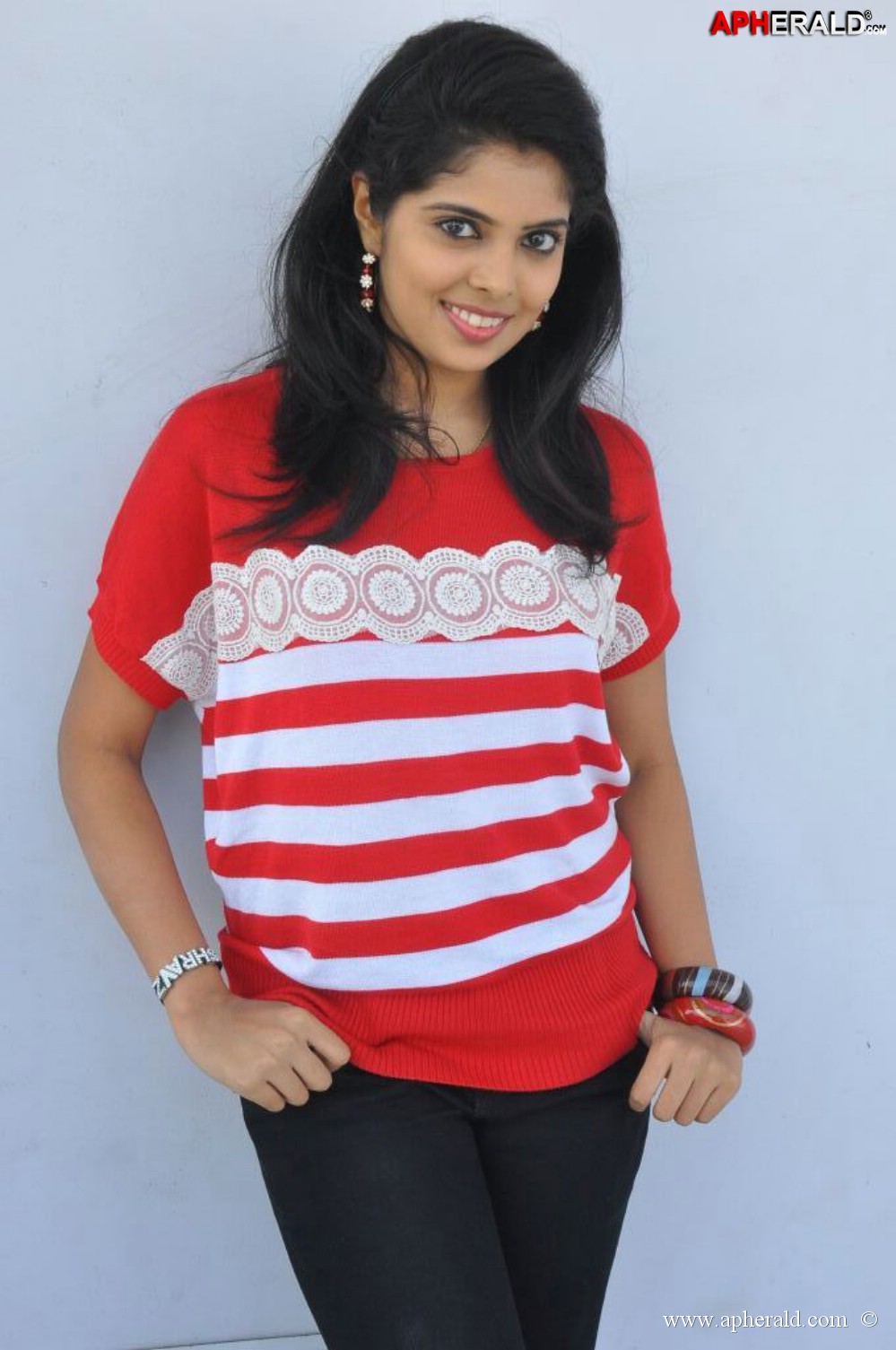 Shravya New Pics