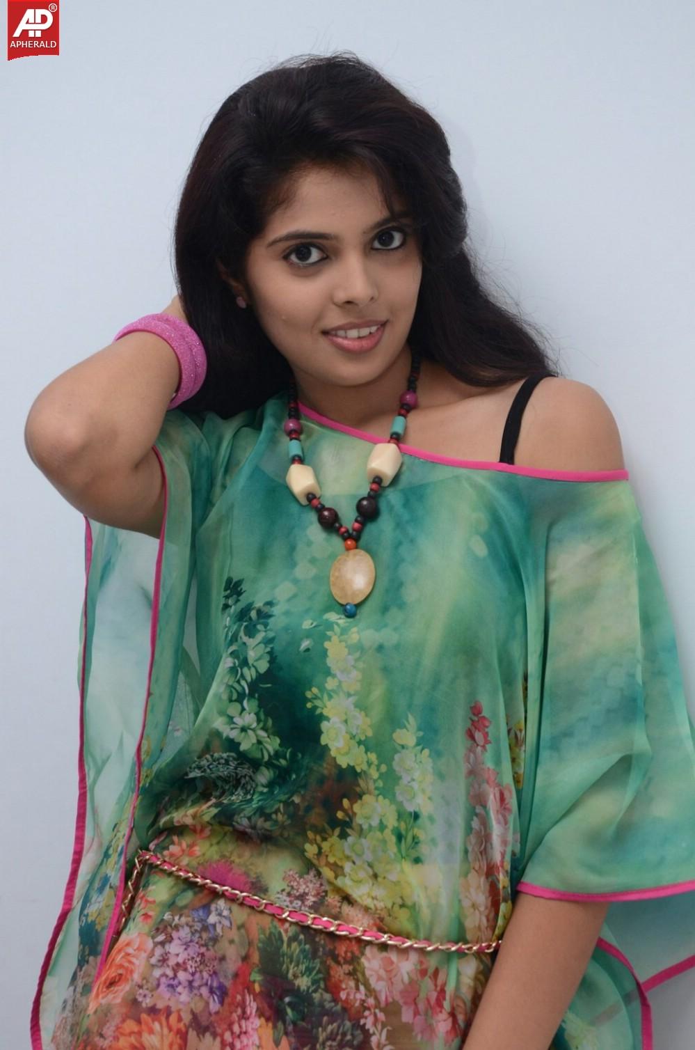 Shravya New Spicy Stills