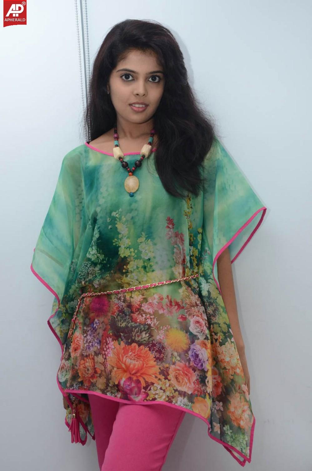 Shravya New Spicy Stills