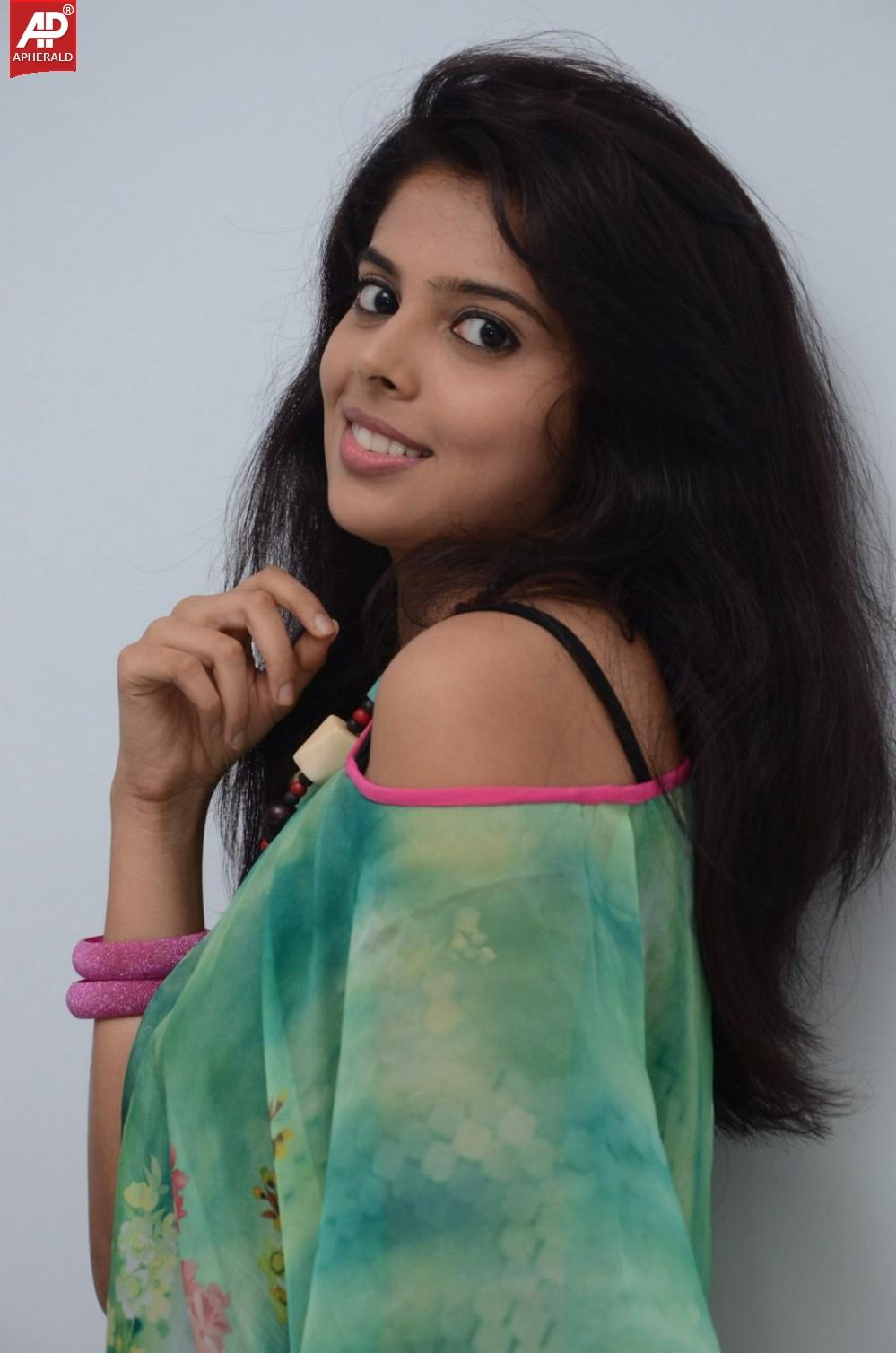 Shravya New Spicy Stills