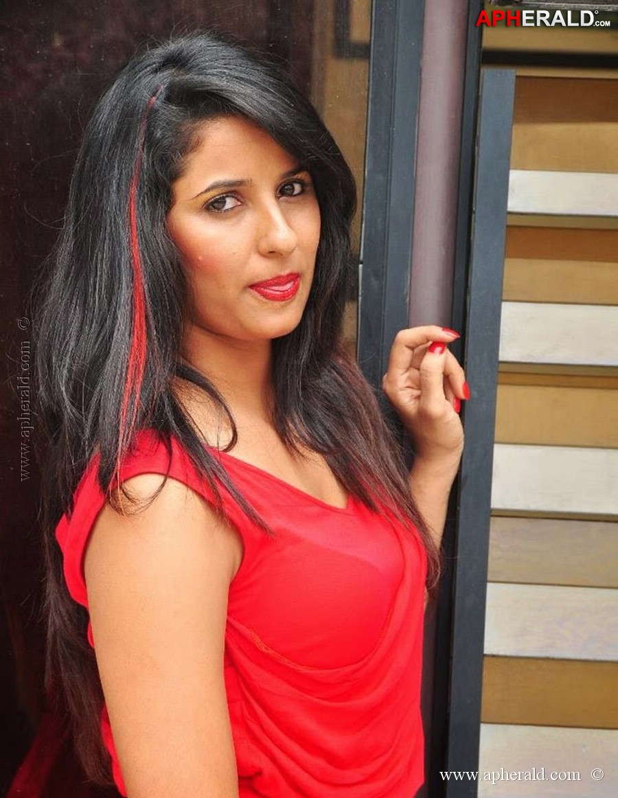 Shravya Reddy Latest Stills