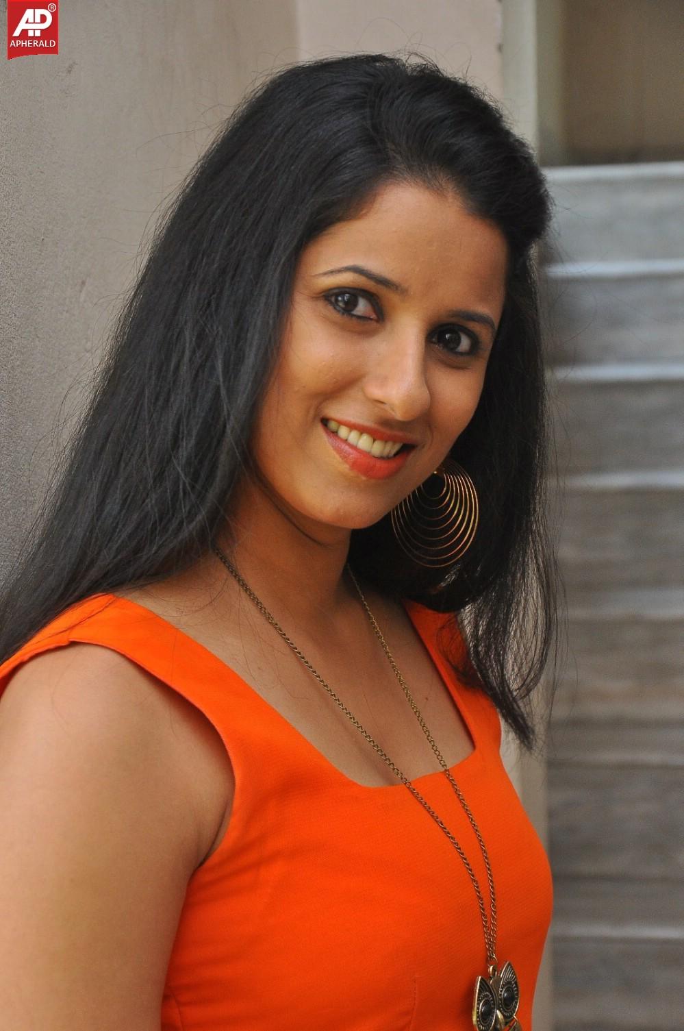 Shravya Reddy Latest Stills