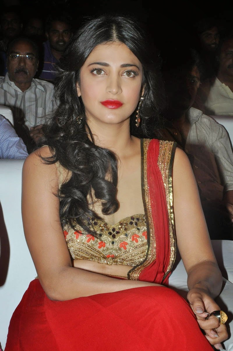 Shruthi Hassan Latest Stills 1