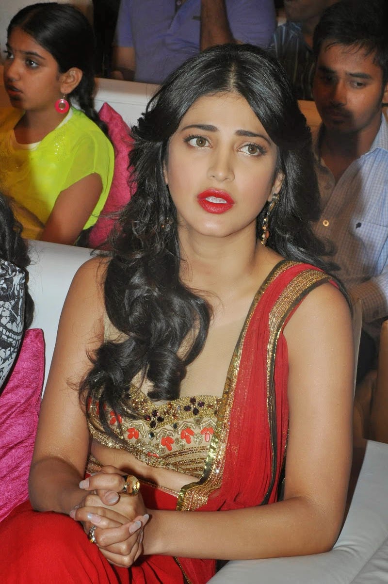 Shruthi Hassan Latest Stills 1