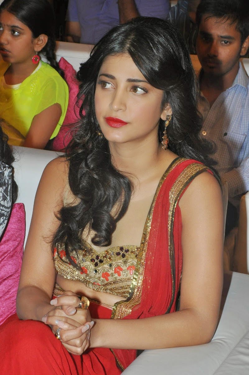Shruthi Hassan Latest Stills 1