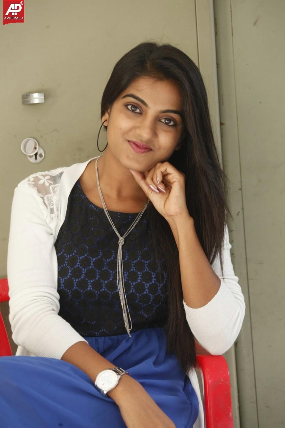 Shruthi Raj Gallery